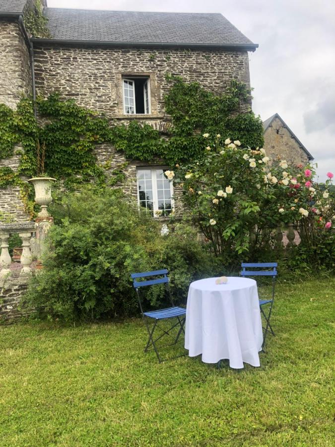 Bayeux - Domaine Le Vivier Bed and Breakfast Castillon  Exterior foto