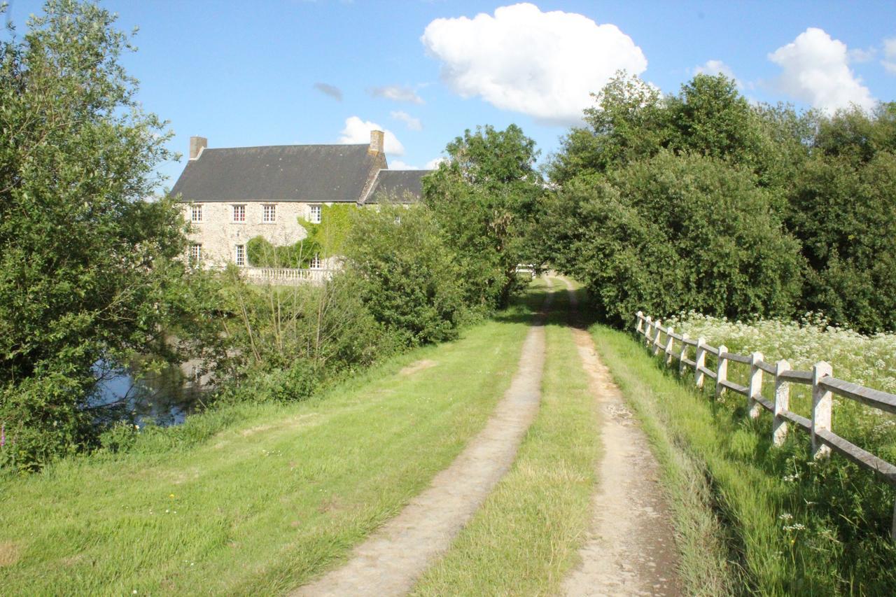 Bayeux - Domaine Le Vivier Bed and Breakfast Castillon  Exterior foto